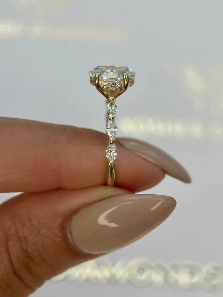 IGI Certified 1.80 Ct Diamond Ring Oval Cut 14k Yellow Gold Lab Grown VVS E F