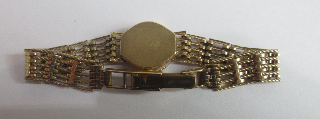 9ct Gold Rotary Watch Quartz 150mm Hallmarked 13g With Mechanism & 2 extra Links