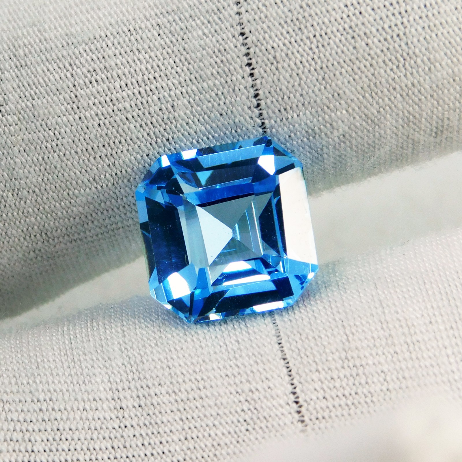 CERTIFIED Natural Unheated 7.40 Cts Blue Sapphire Radiant Loose Gemstone