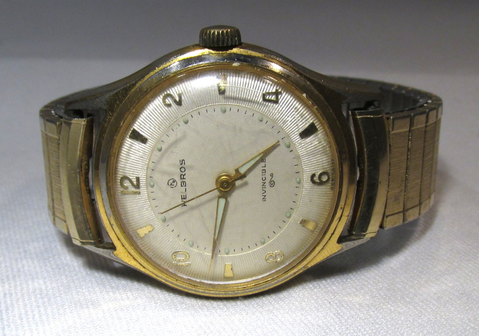 Vintage Helbros Invincible 1950’s Waterproof Men’s Wristwatch RUNS ETC11008