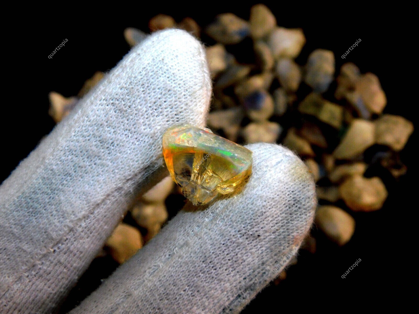 515 Cts Natural Ethopian Fire Opal Certified Rough Lot