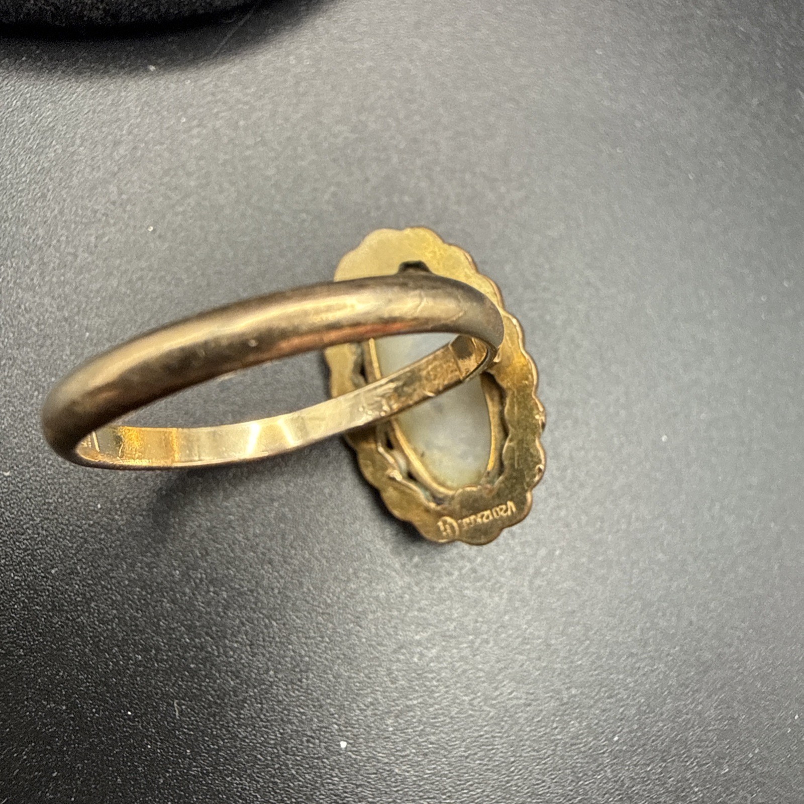 12k GF Mother Of Pearl Ring 3 Grams