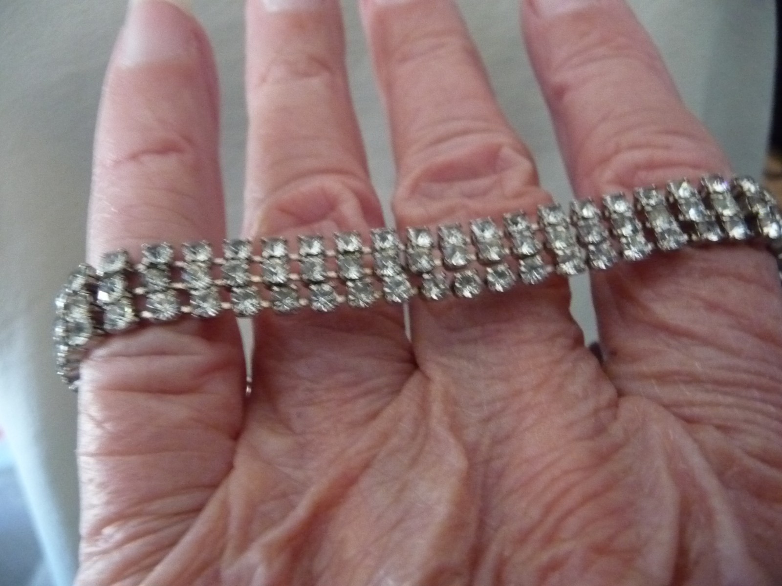 3 ROWS SILVER TONE W RHINESTONES 6 1/2 ” L X 3/8” W BRACELET #32/28