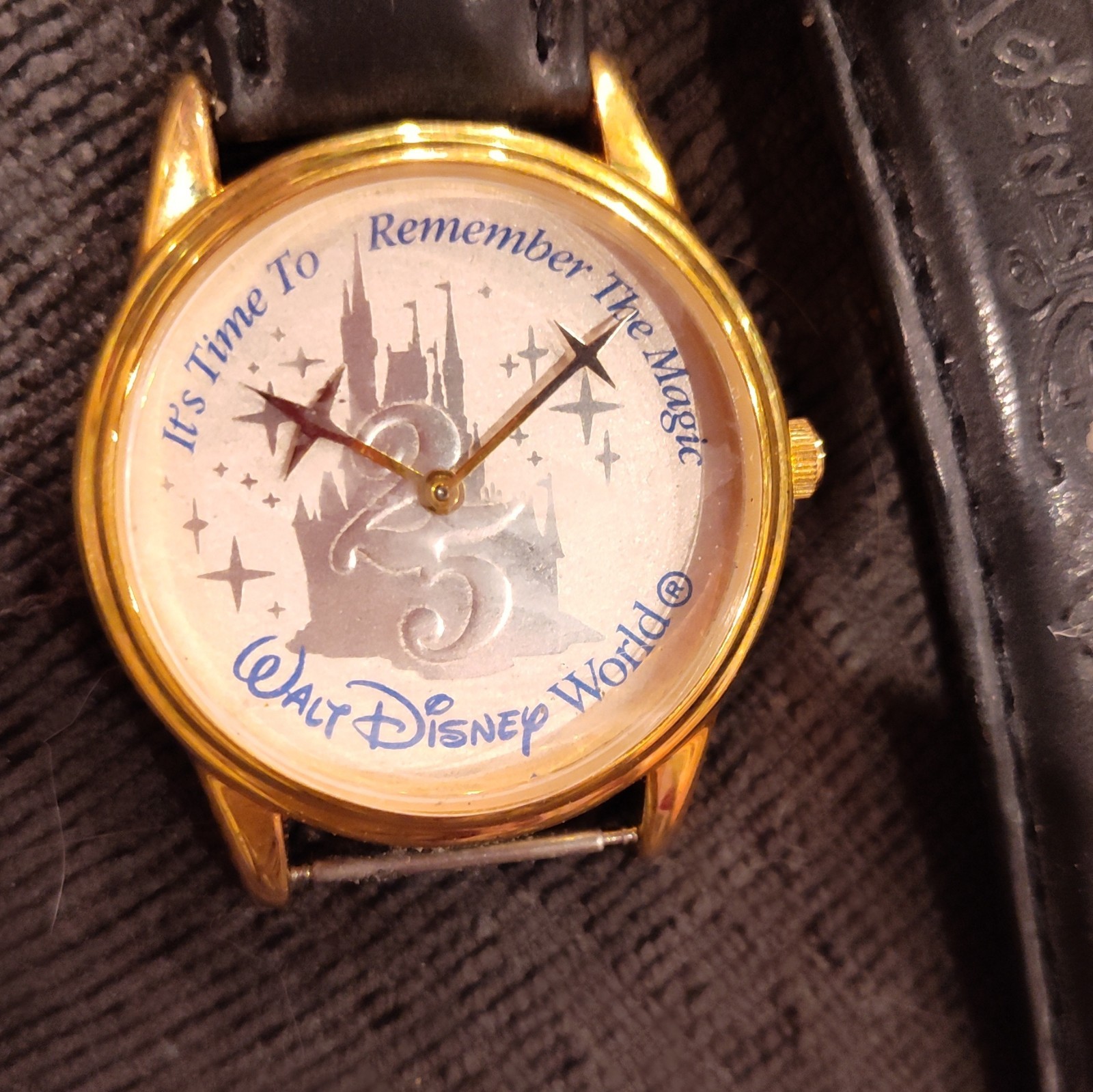 Disney Walt Disney World 25th Anniversary Quartz Watch 1997 Gold/Black Box