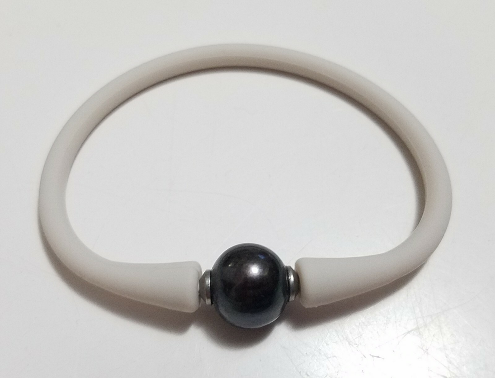 Unisex Beige Silicon Rubber Bracelet Black Pearl Stainless Steel Post 7 inches