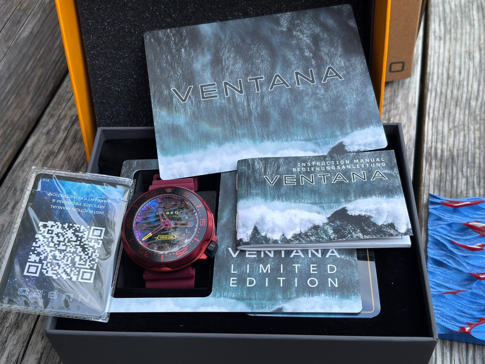 Nubeo Ventana NB-6046-0F – Limited Edition – Dark Magma & Custom Stand – 100ATM