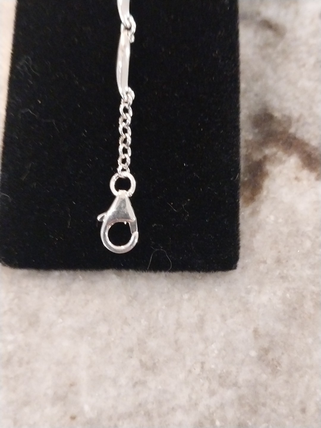 Lab Created Ruby Heart Station Bracelet in Sterling Silver (7.25 In) 1.35 ctw