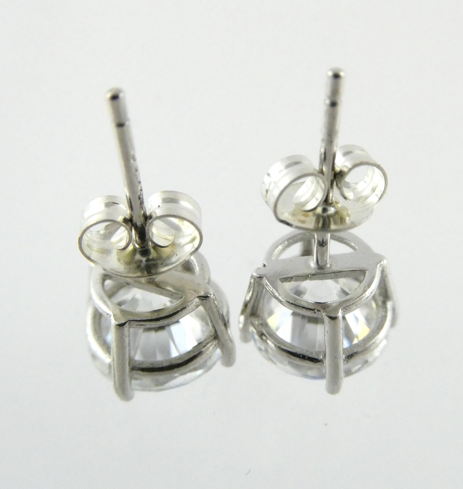 BS Sterling Silver Round Cut Crystal Stud Earrings 925 2.4 Grams 8.05mm
