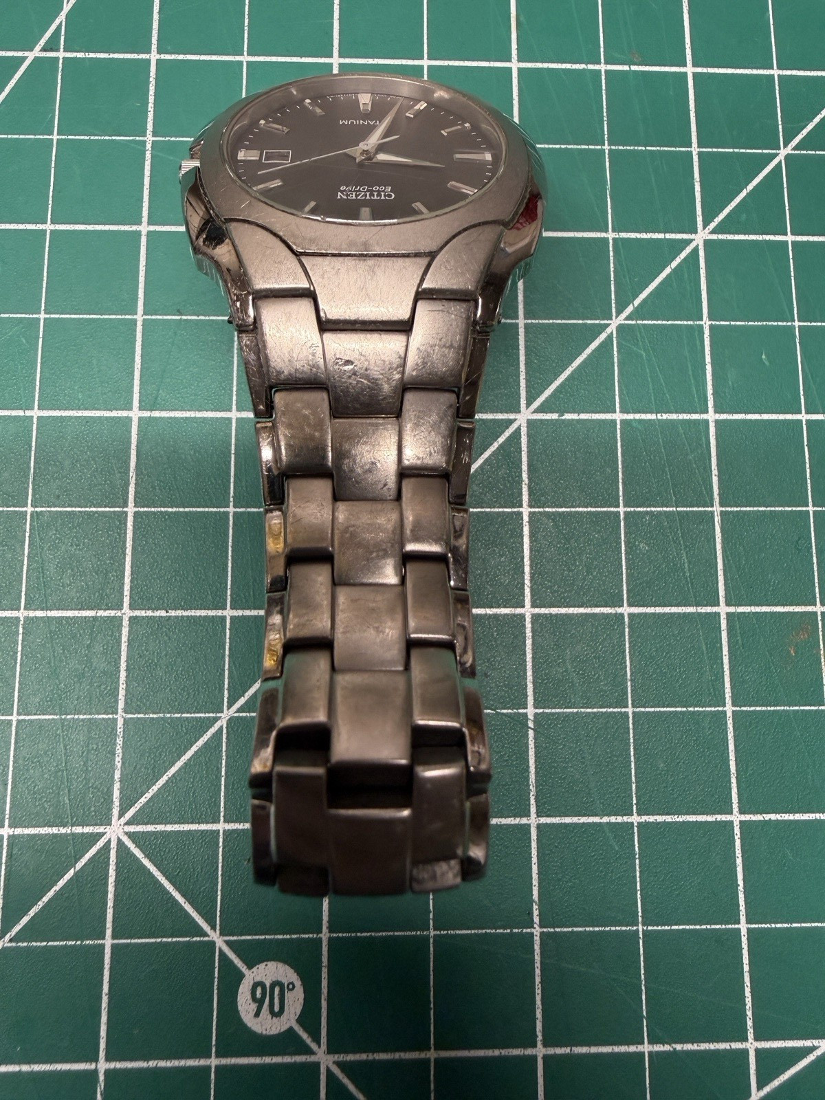 Citizen – Men’s Eco Drive Titanium E111-S049610 Solar Powered Watch