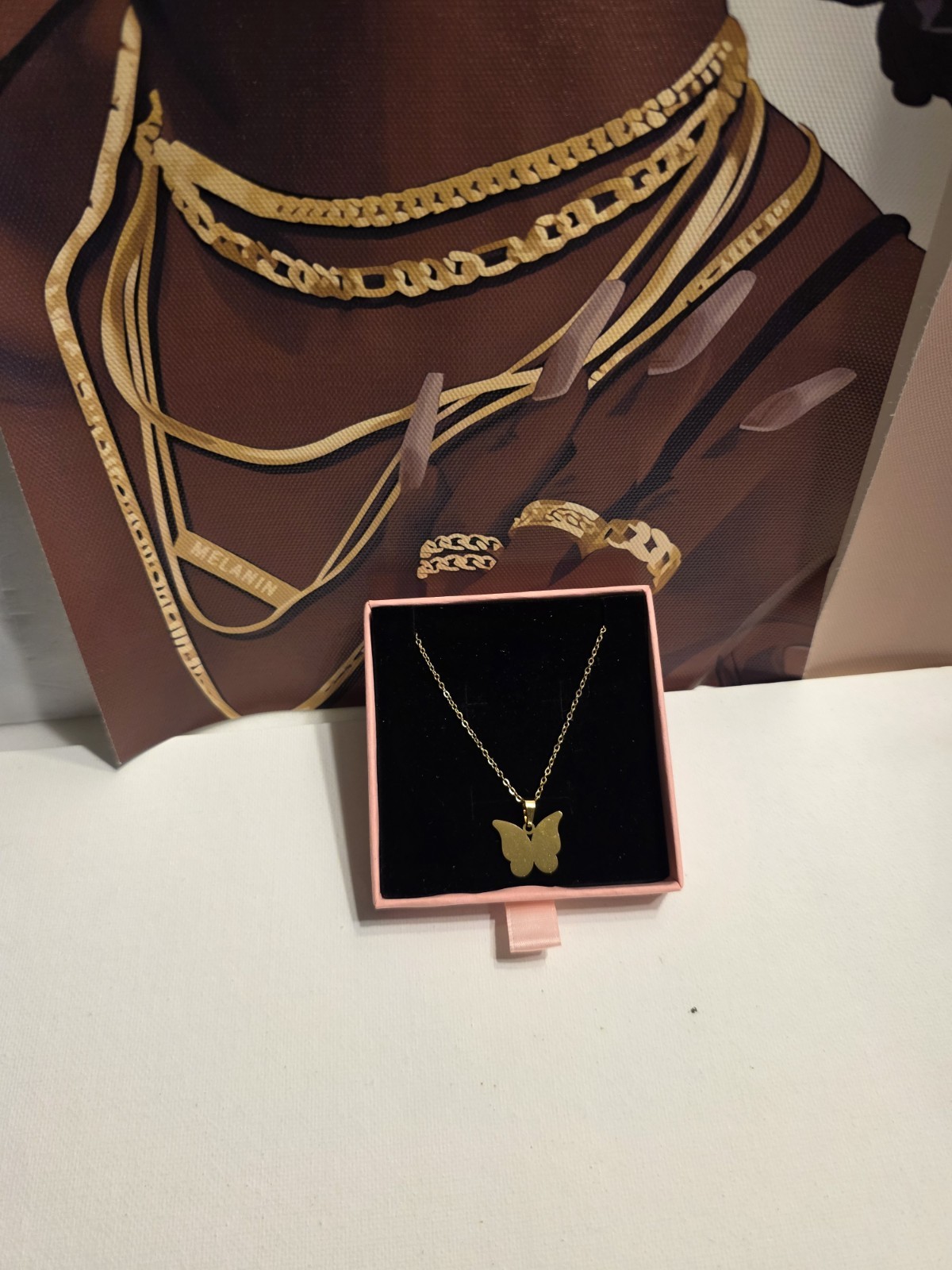 Gold Tone Butterfly Charm Pendant Necklace Cable Chain Metal No Stone