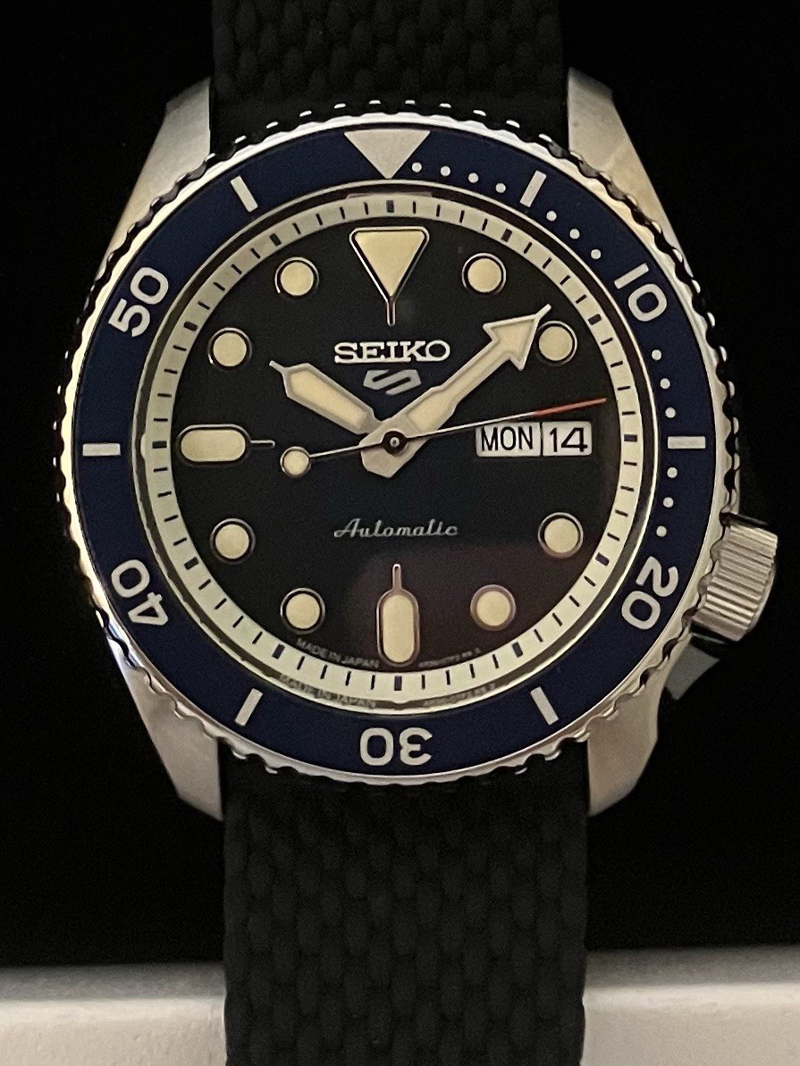 Seiko 5 Sports Sunray Blue Men’s Watch, Silicone Strap, Exhibition 4R36A Caliber