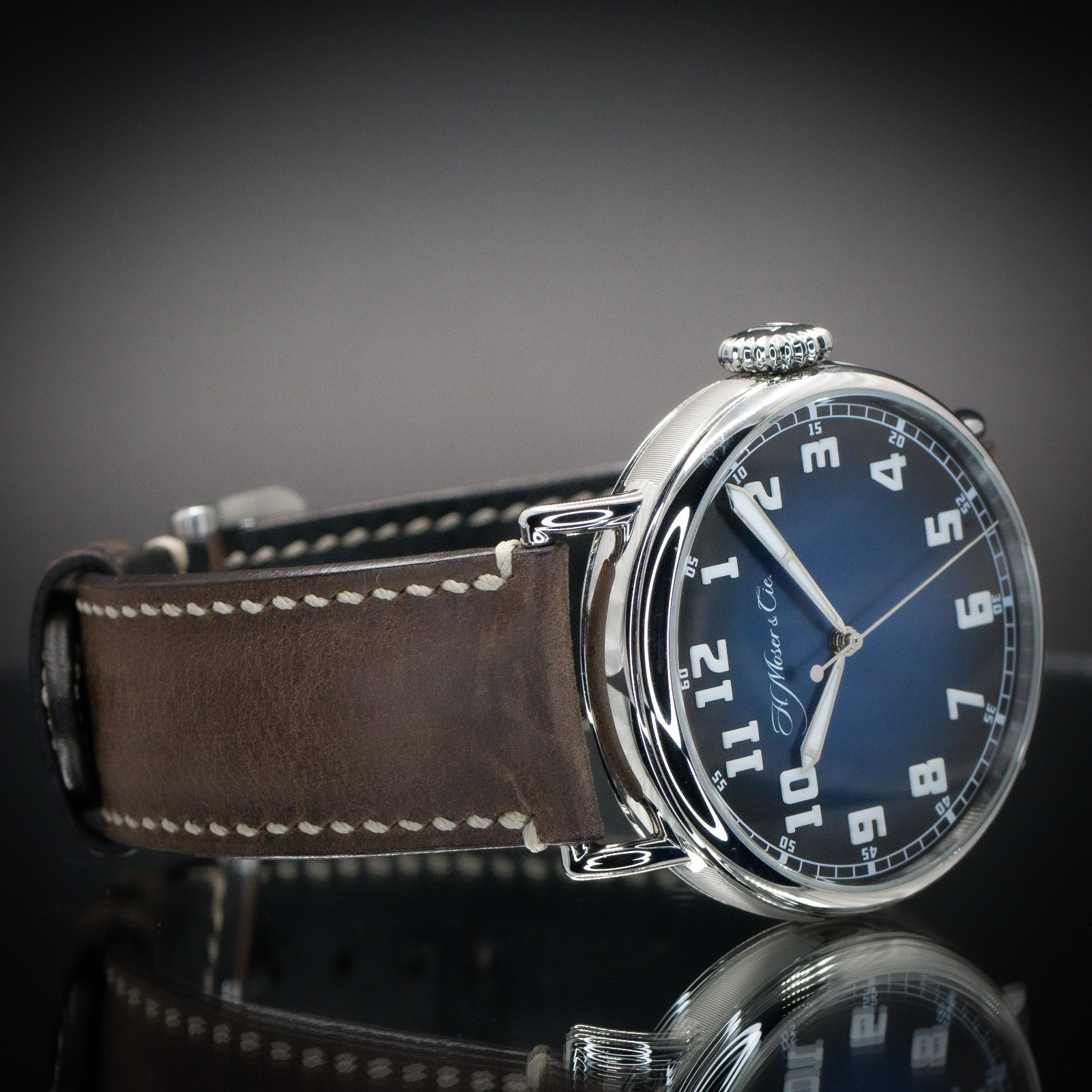 H. Moser & Cie. Heritage Centre Seconds Funky Blue FULL SET 42mm REF 8200-1201