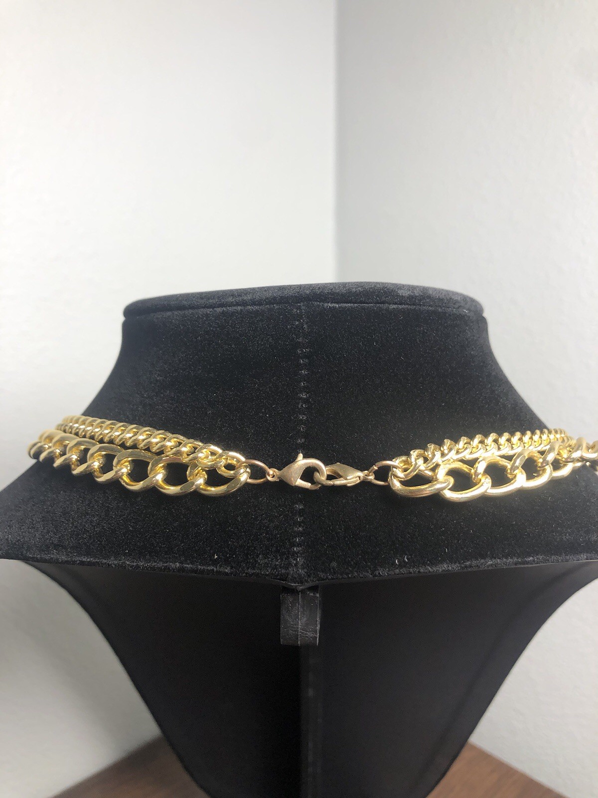 Gold Tone Cable Link Double Chain Necklace Choker 9.5 in Length