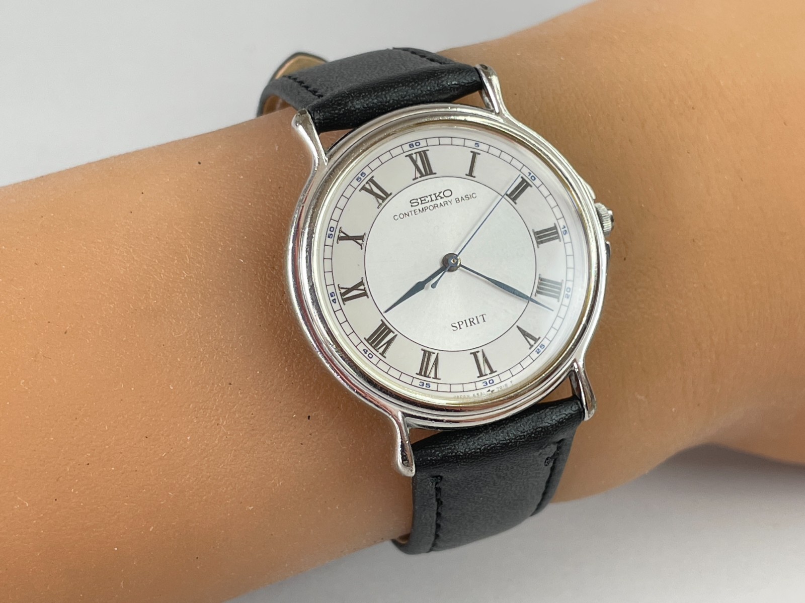 Seiko Spirit Contemporary Basic 5S21-7000 [US Stock] 1988 Mens QZ Watch *N.Mint