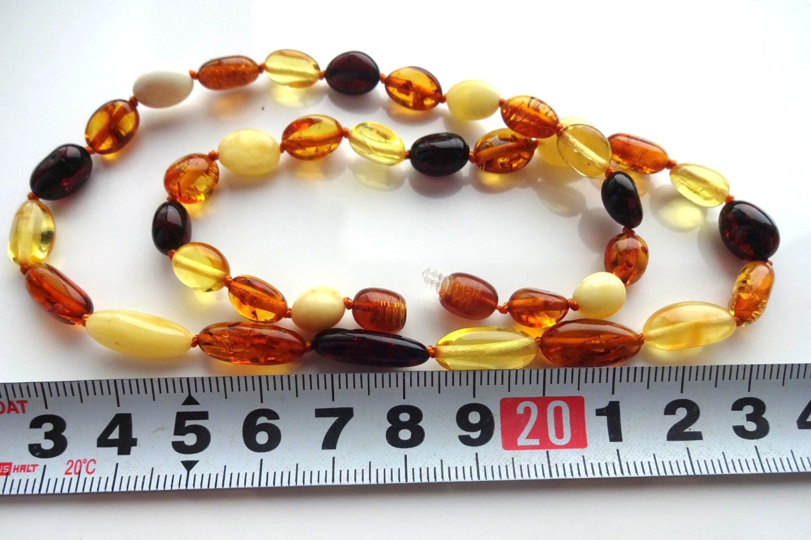 Genuine Baltic Amber Necklaces Polished Multicolor Oval Beads 45cm (17.7″)