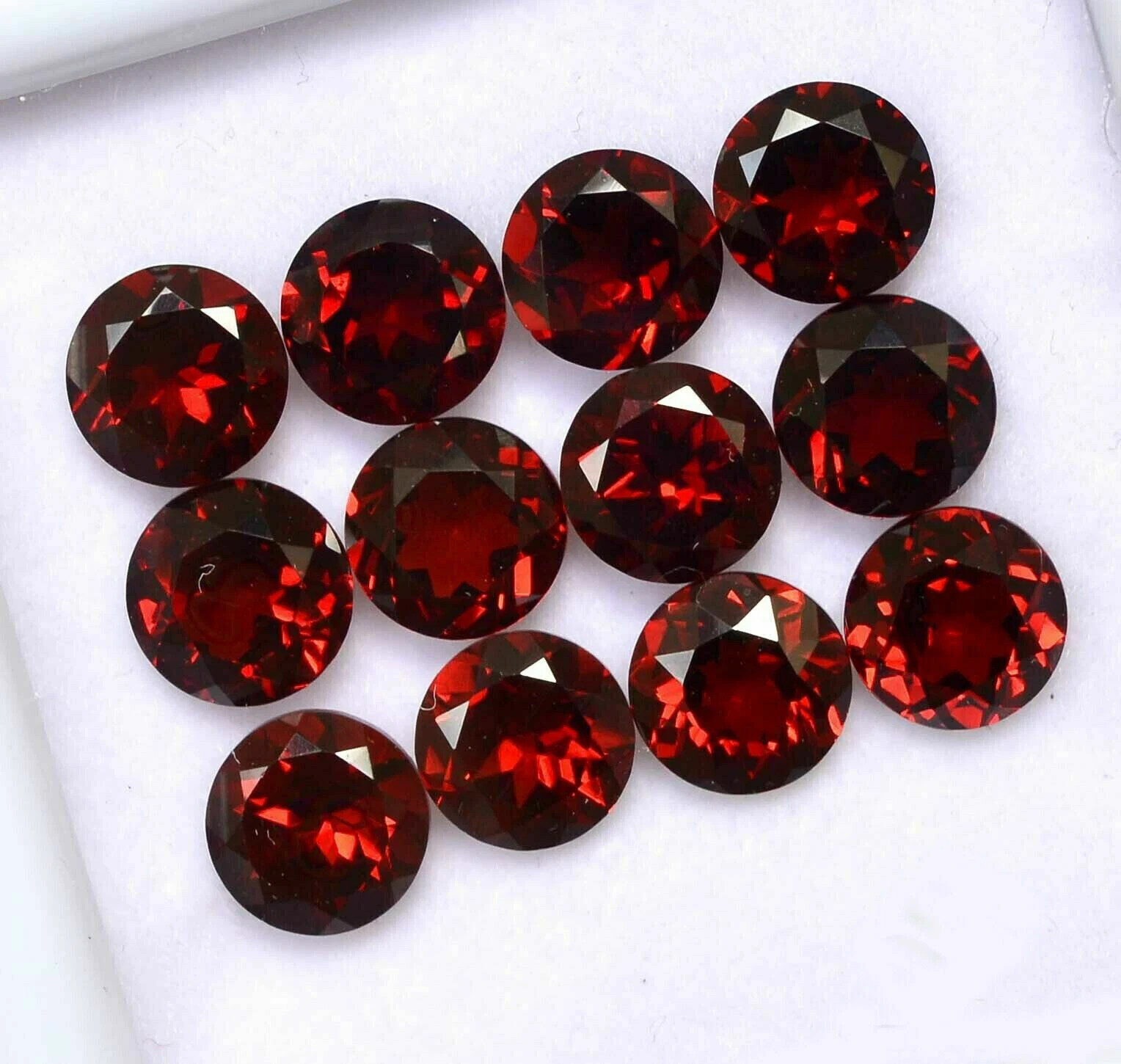3 mm AAA+ Natural Garnet Faceted Round Shape Loose Gemstone For Jewelry Making