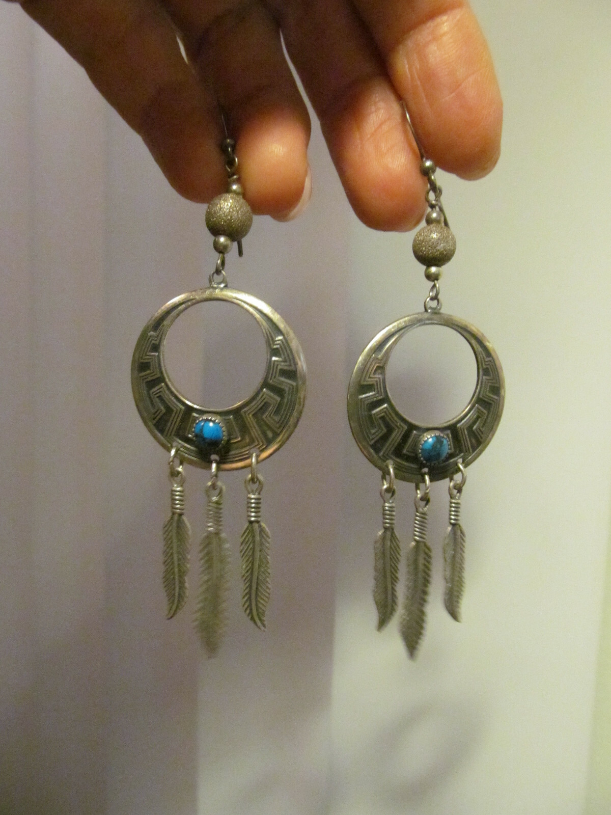 Vtg WM WHEELER MANUFACTURING Sterling Silver 925 Turquoise Feather Hook Earrings