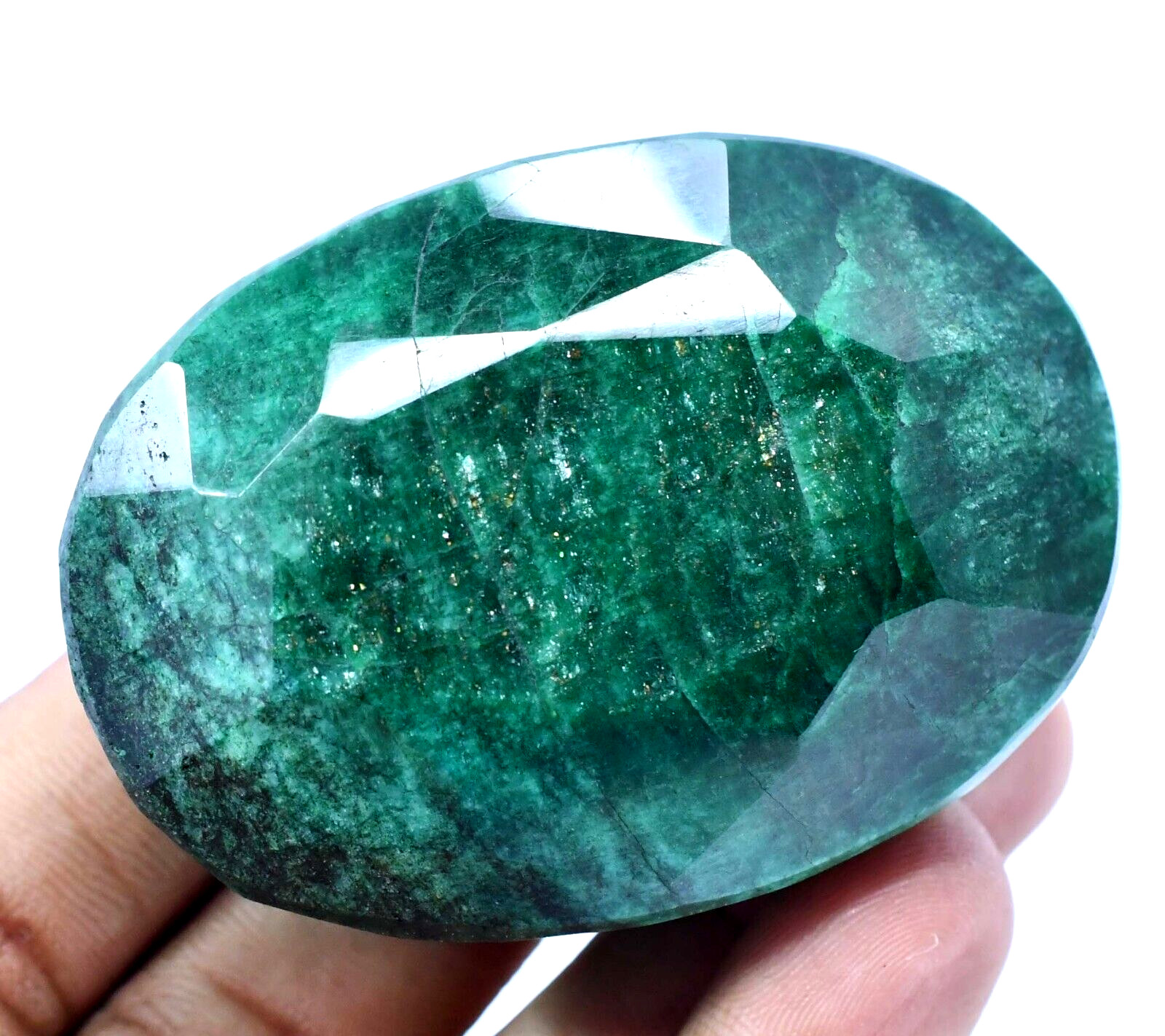 750.0 Ct Natural Huge Green Emerald Earth-Mined Certified Museum Use Gemstone