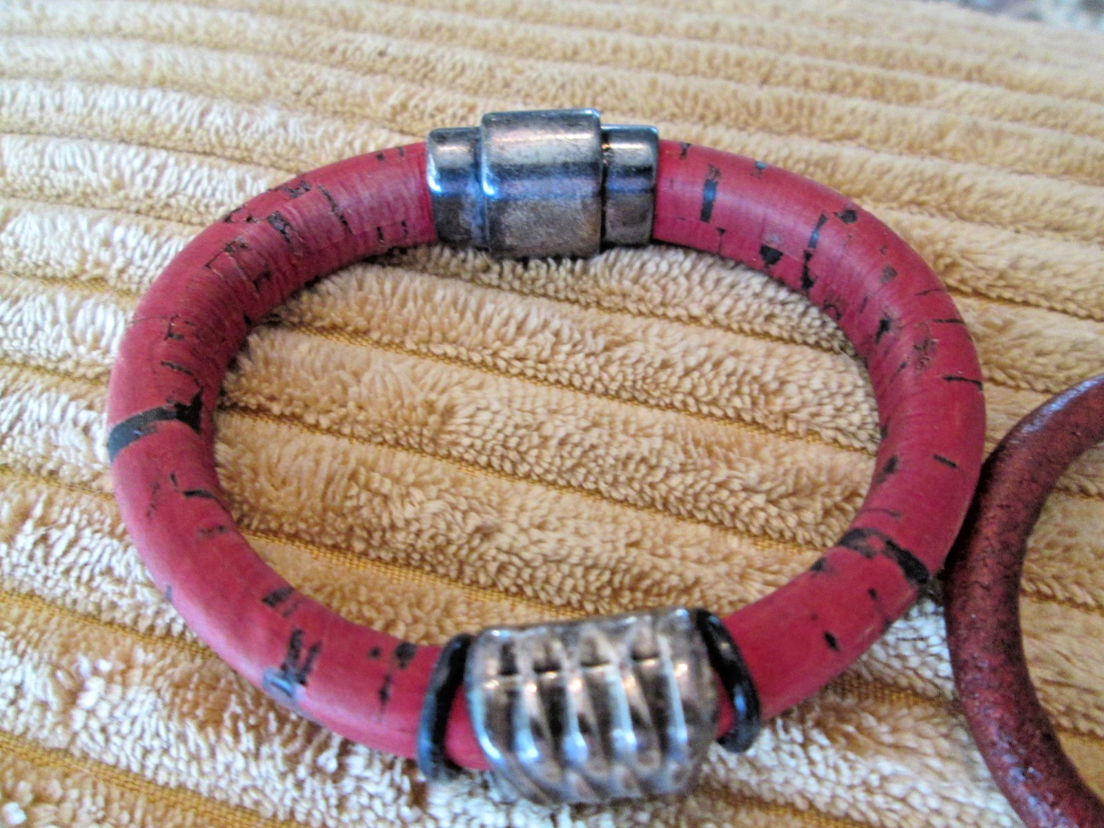 Lot of 3 Leather 2 x Brown 1 x Black With Silver Trim Magnetic Close Bracelets