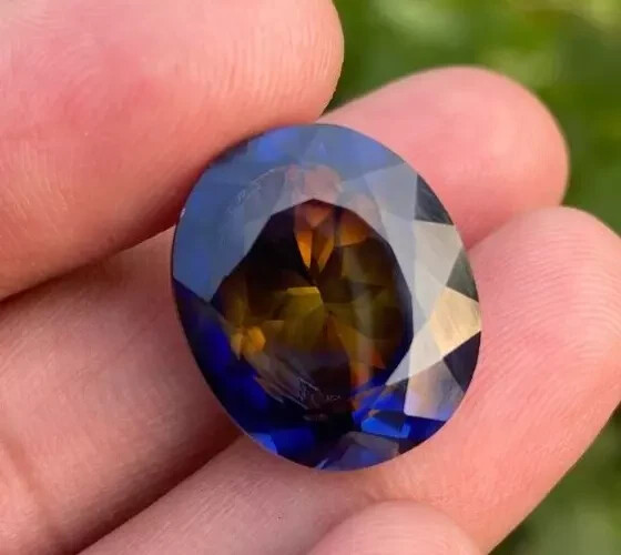 Pitambari Sapphire Bi-Color Oval Cut 8-12 Ct Natural Loose Certified Gemstone