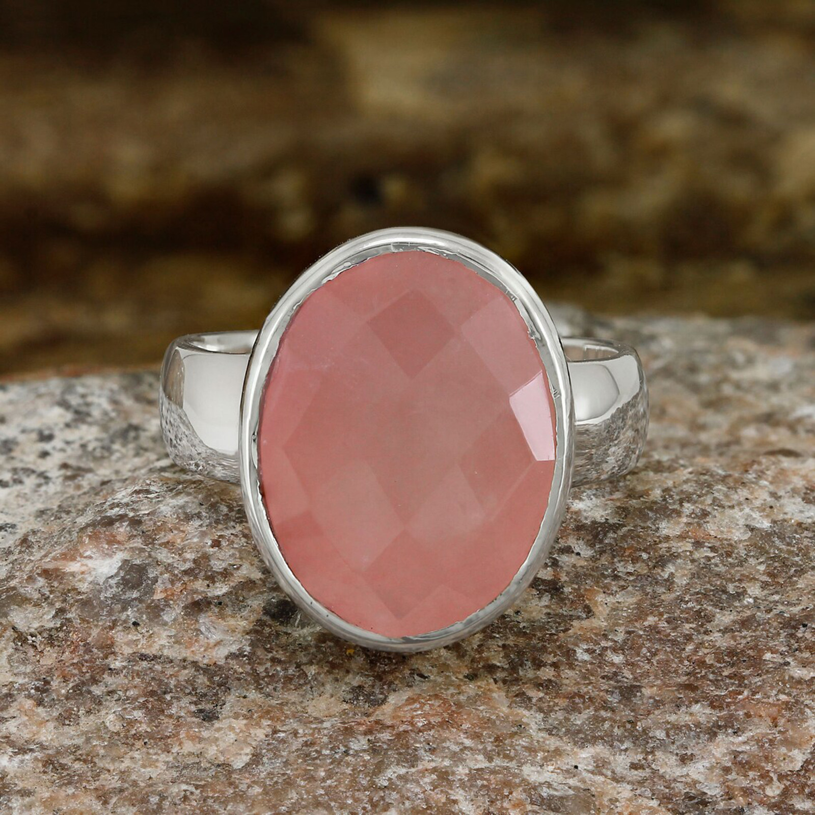 Natural Rose Quartz Oval Cut Gemstone 925 Sterling Silver Women Handmade Ring