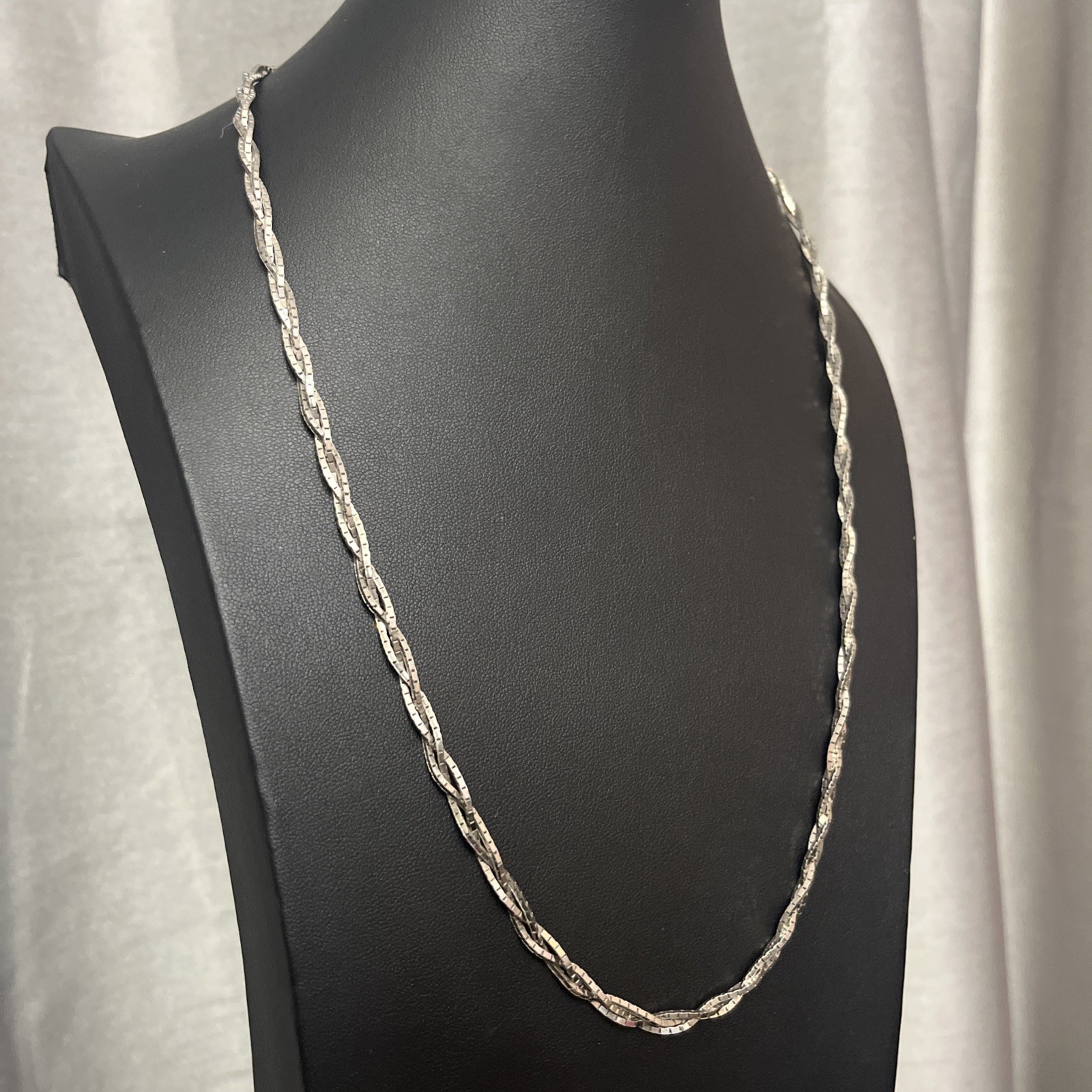 Vtg Sterling Silver SU Italy 3 Strand Braided Box Chain Necklace 24.5” 4mm 22.4G