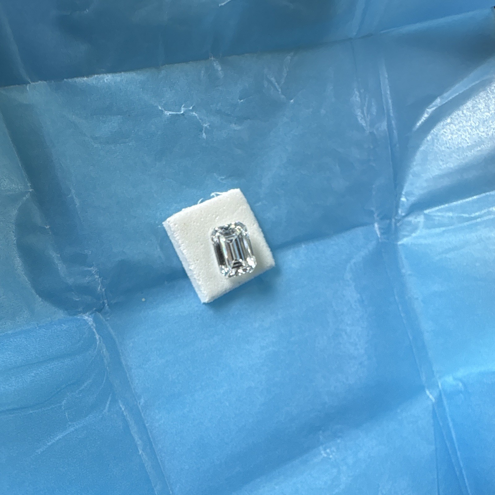 Lab Grown Emerald Cut Diamond 3.09ct E VS2 IGI 9.63×7.00mm LG753505427