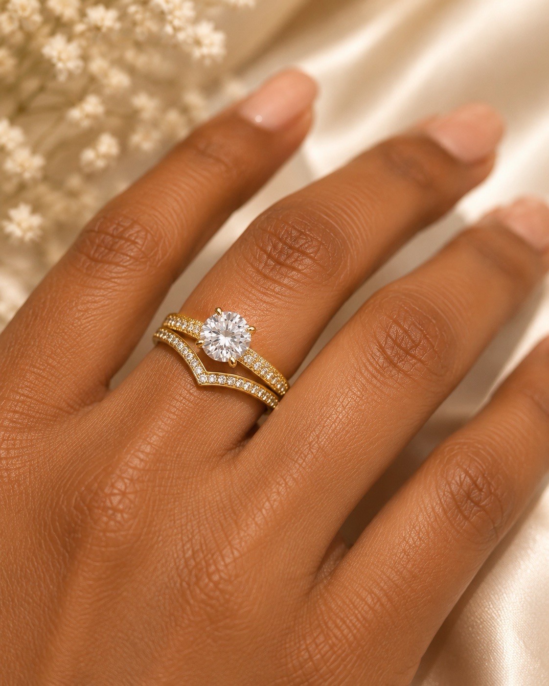 14k Yellow Gold Filled Round Adjustable Ring. Size 7-9