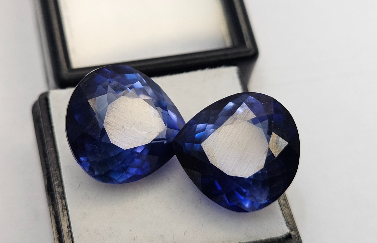Tanzanite Pear Cut Blue Natural 31-32 Ct Pair Gemstone For Earring Making FR-581