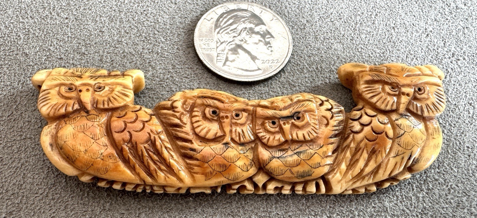 Vtg 4 OWLS PENDANT Handcarved Bovine Bone 3.5″ Long with Hanging Holes on Ends