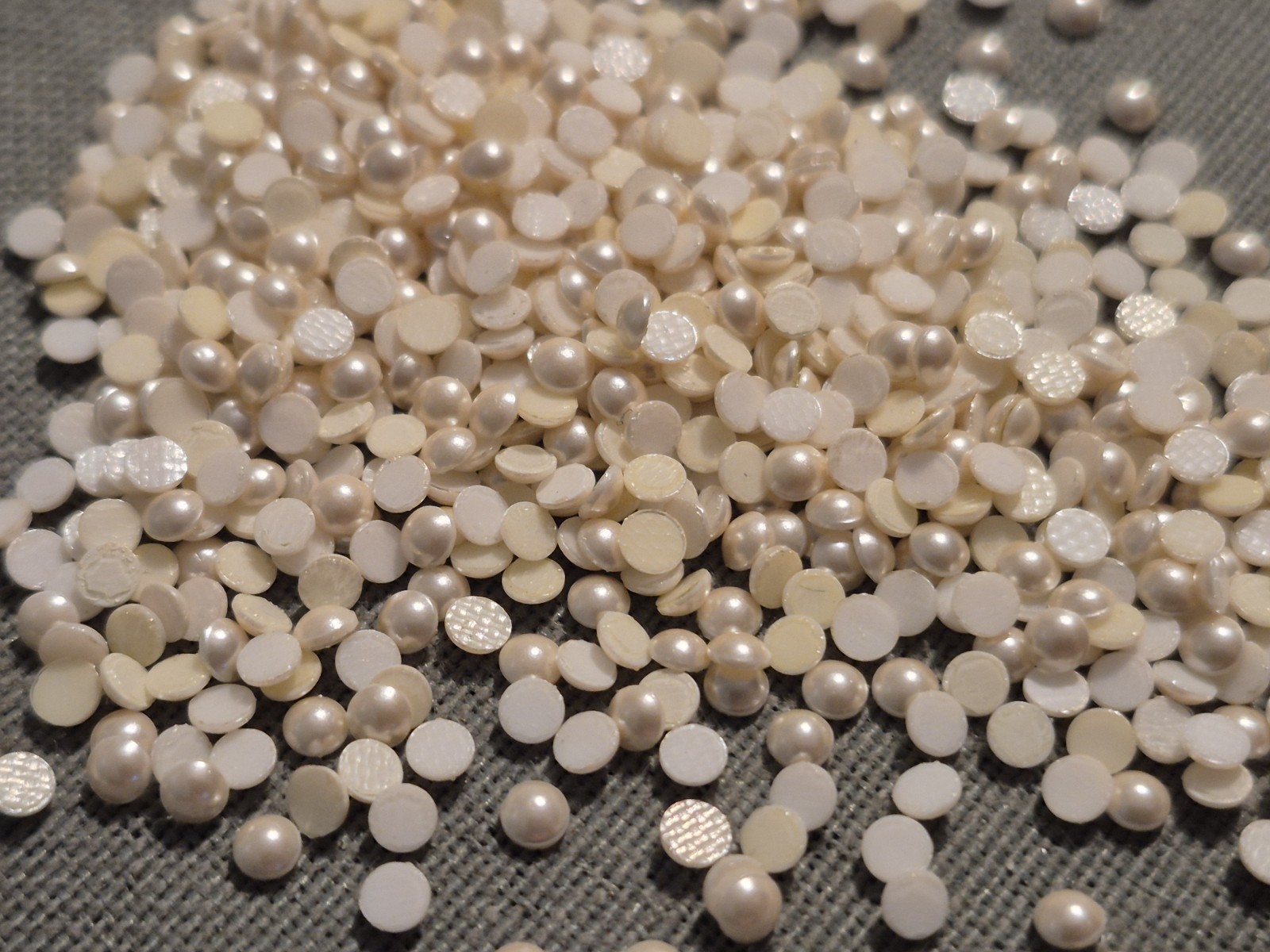 720 pcs. Swarovski CHALK WHITE CREAM PEARL Hotfix 10ss 1080/4