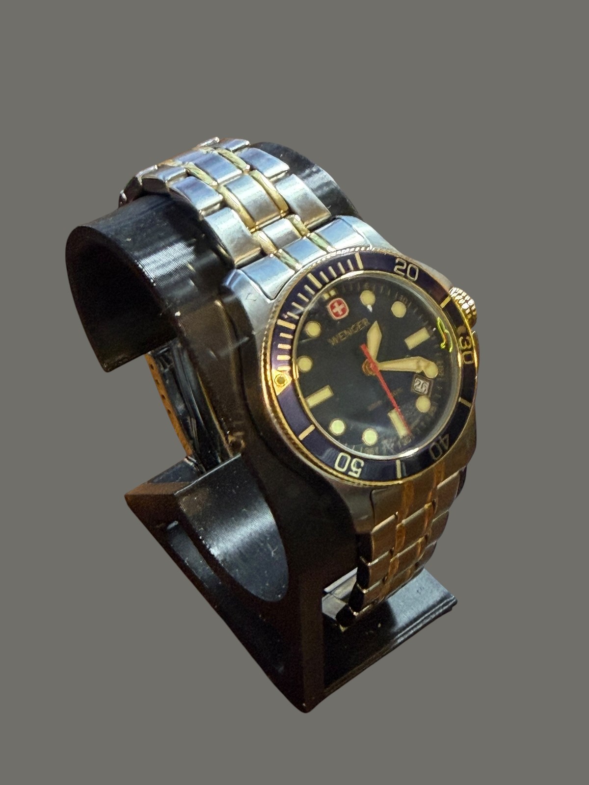 Wenger Men’s Diver Watch 7233X/T Two-Tone Blue Bezel Date 200M Swiss Made