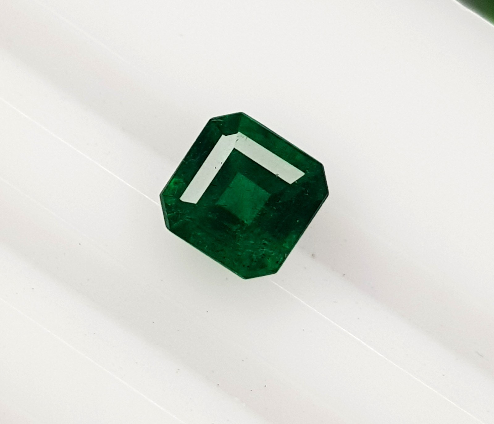 0.86 Ct Natural Emerald octagon Cut Untreated loose Gemstone