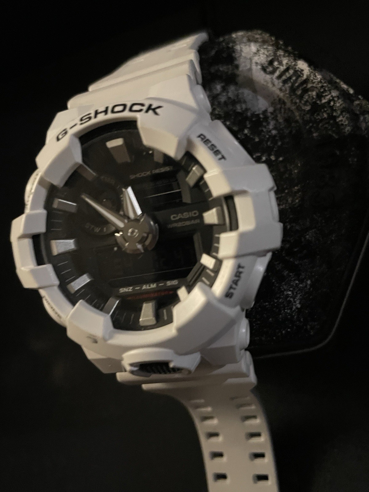 Casio G-SHOCK Quartz Analog-Digital Watch Black Dial White Resin 200m WR