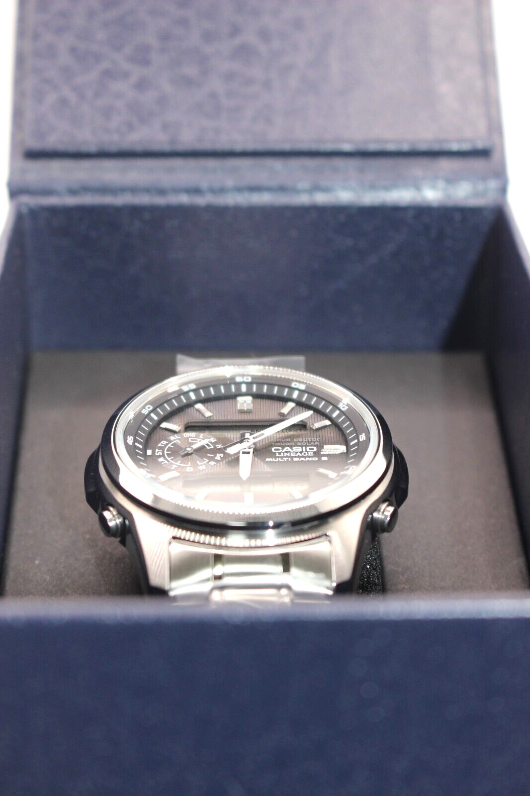 CASIO LINEAGE LCW-M300D-1AJF Solar Atomic Radio Analog Digital Men’s Watch Gift