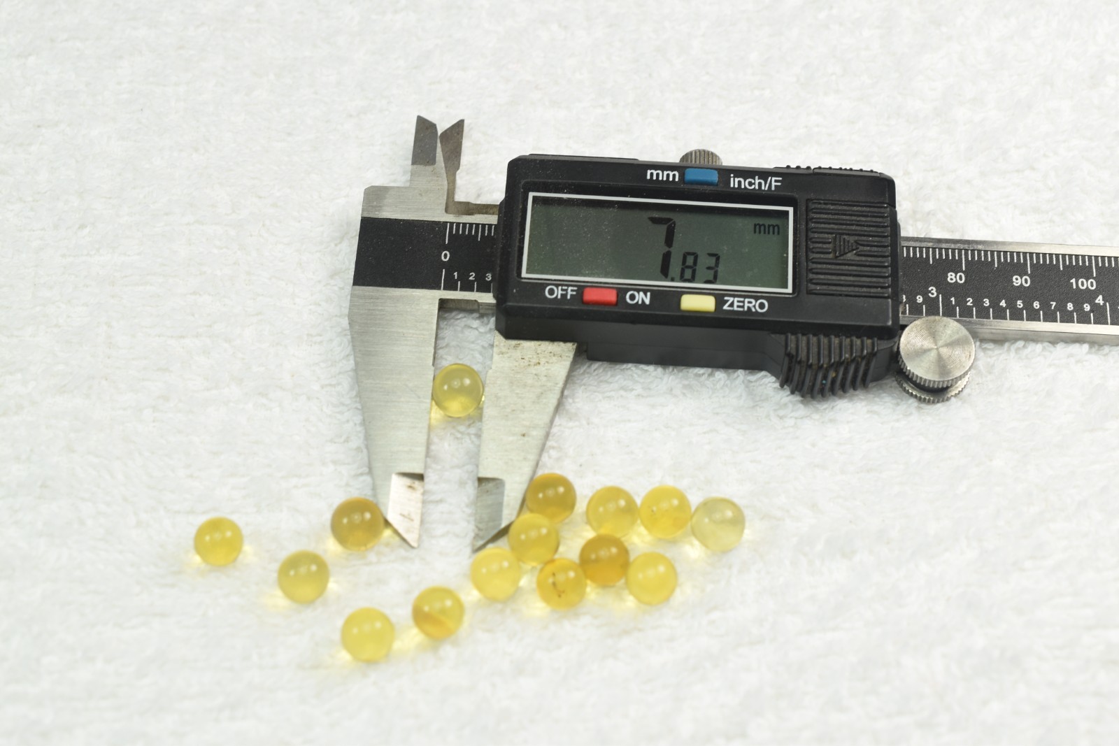 15 Beads Dominican Amber Blue Gemstone Authentic 7.08 mm to 7.83 mm (3.6 g)a1078