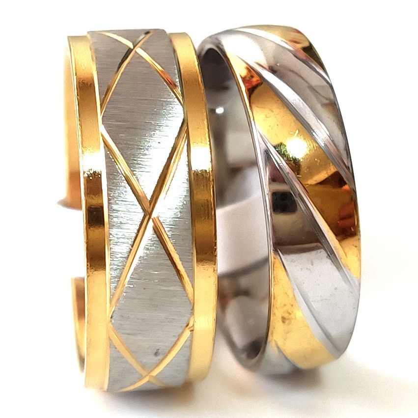 New 30pcs Gold Stripe Line TOP MIX Stainless Steel Rings Party Jewelry Bulk lots