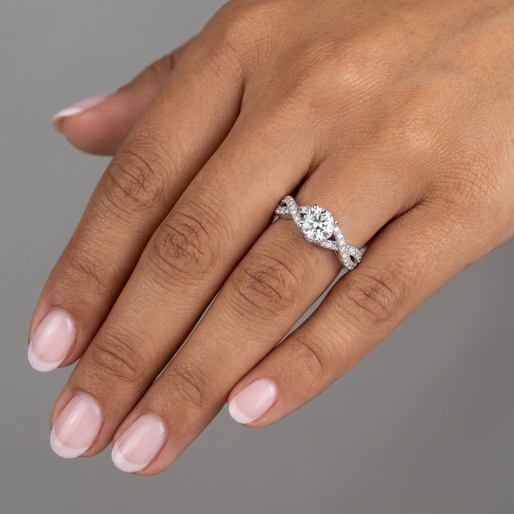 Solid 14K Gold Side Stone Engagement Ring 1.55 CT Round Lab-Grown Diamond E SI1