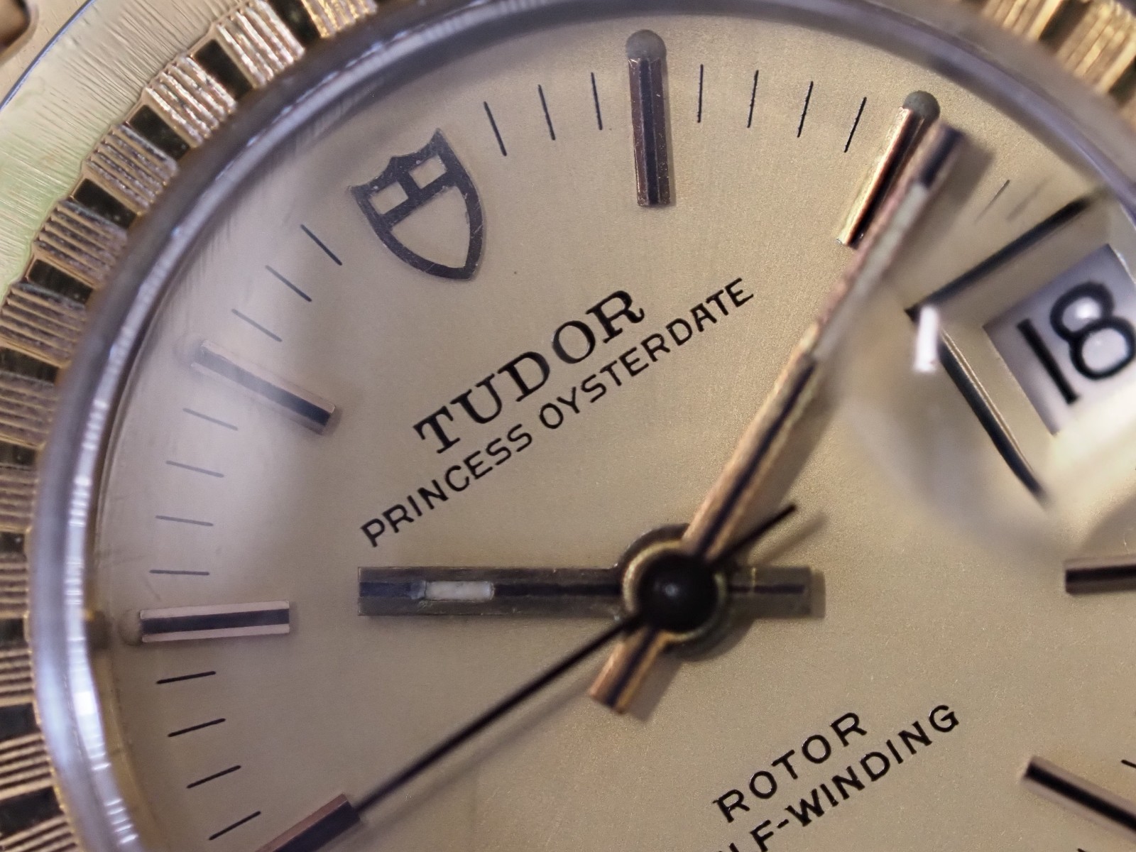 Tudor Princess Oysterdate 26mm 9301/3 Gold Plated Champagne Dial 1974