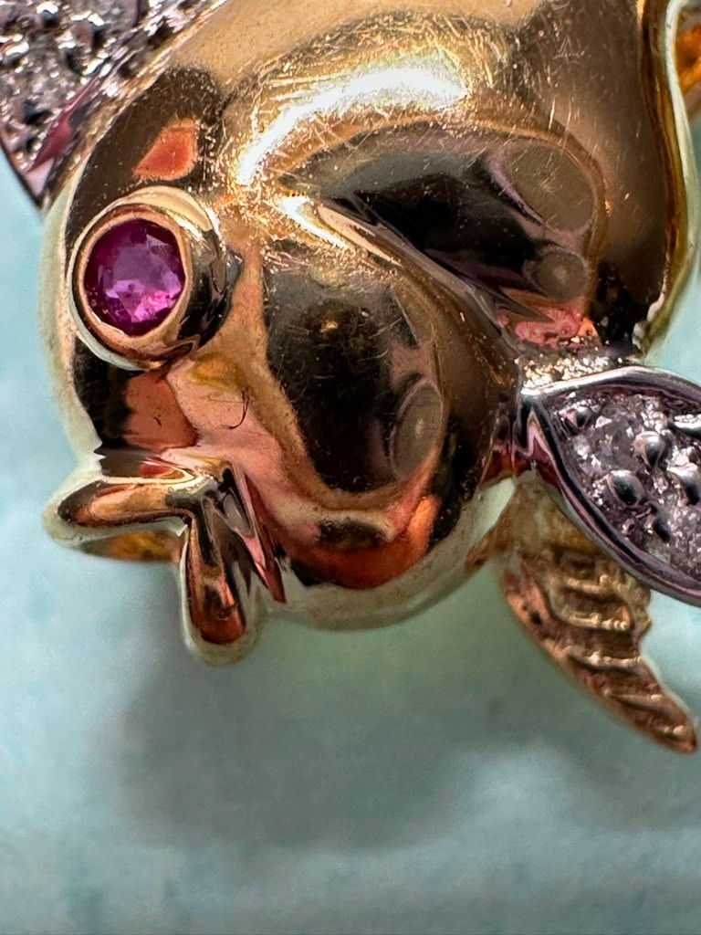 14Kt Yellow Gold Koi Fish Broch/Pendant with Diamonds/Sapphire/Ruby
