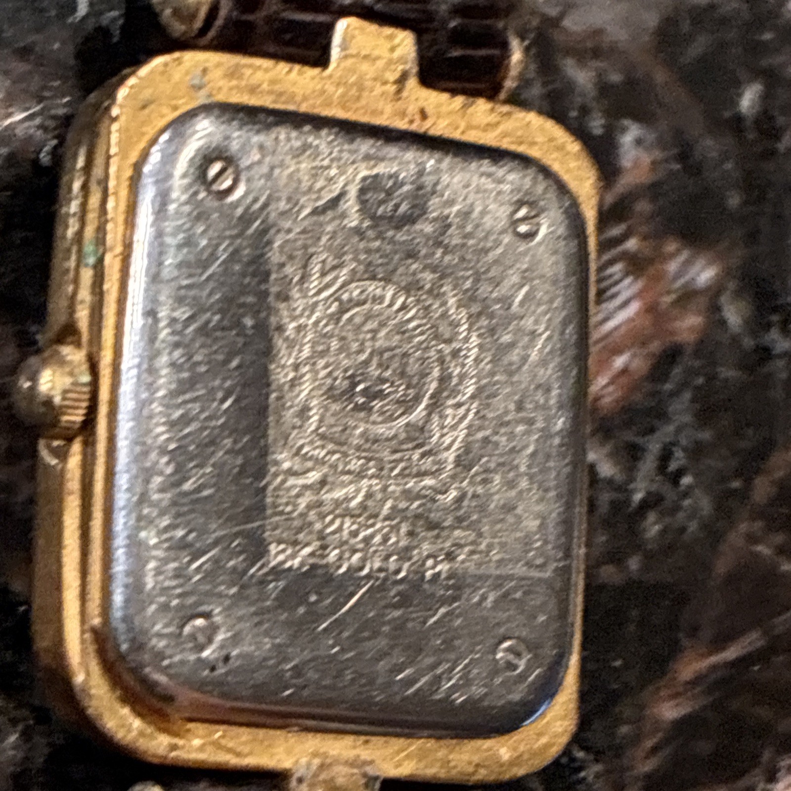 vintage Jacques Edho Paris lady tank style watch 18k gold plated 21585 Untested