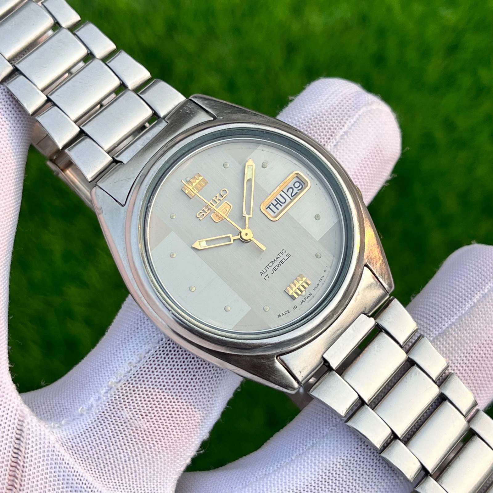 Vintage Seiko 5 Automatic Dress Formal Japan Made Men’s Watch 7009-821J