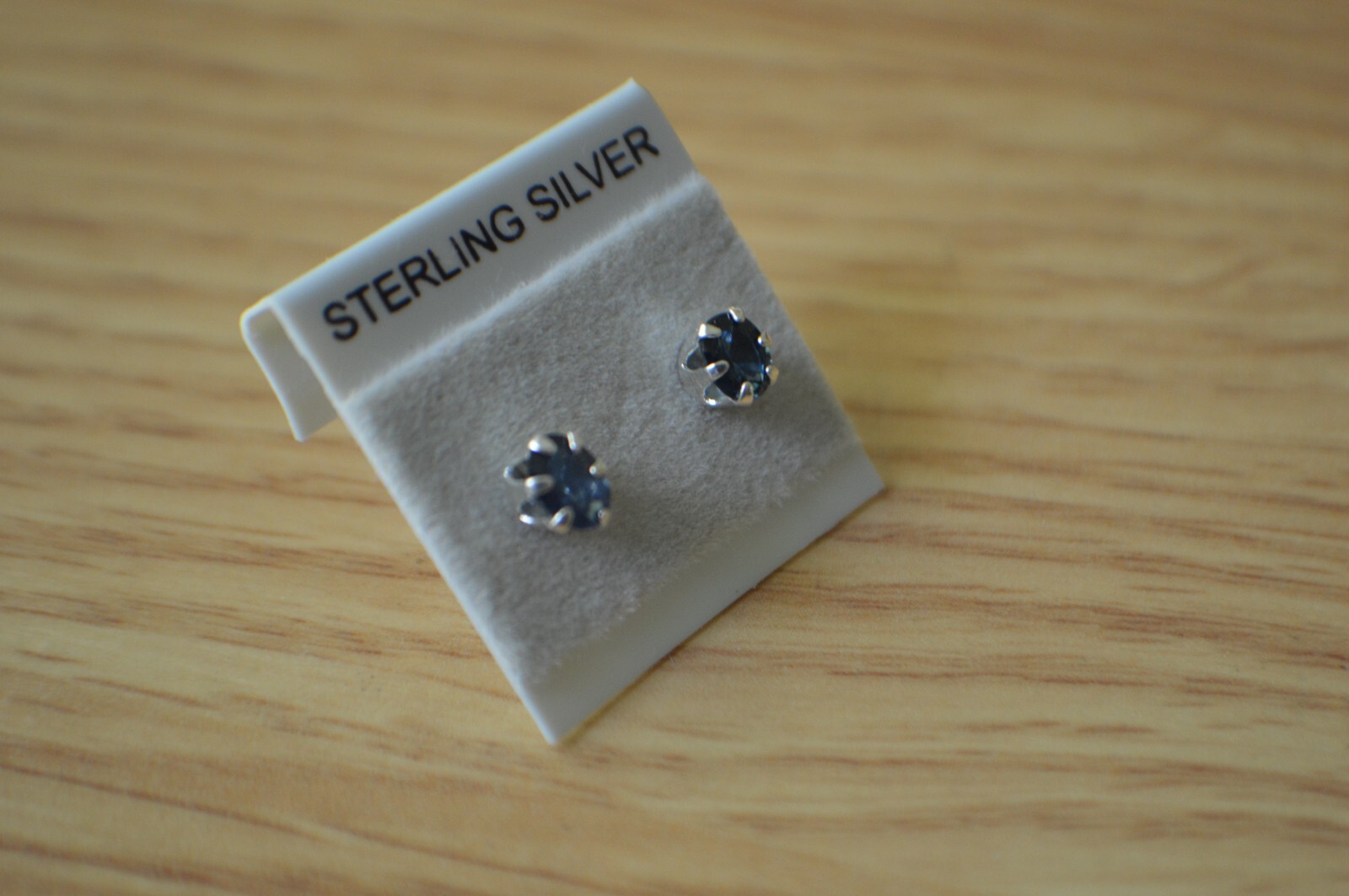 0.82ct Madagascar Blue Sapphire Solitaire Earrings in Fine Silver ~ 5x4mm