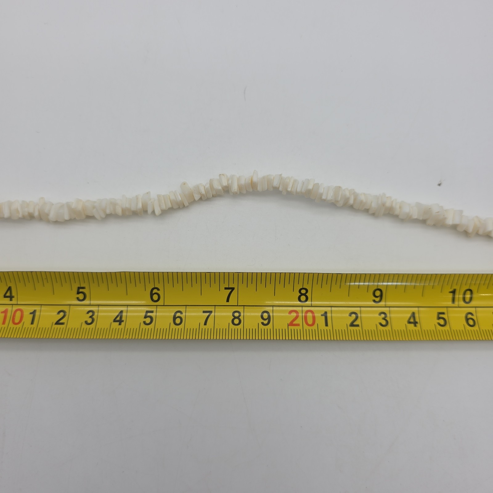 Vintage White Shell Unisex Necklace Mens Women’s Beach Tropical Boho 16.5”
