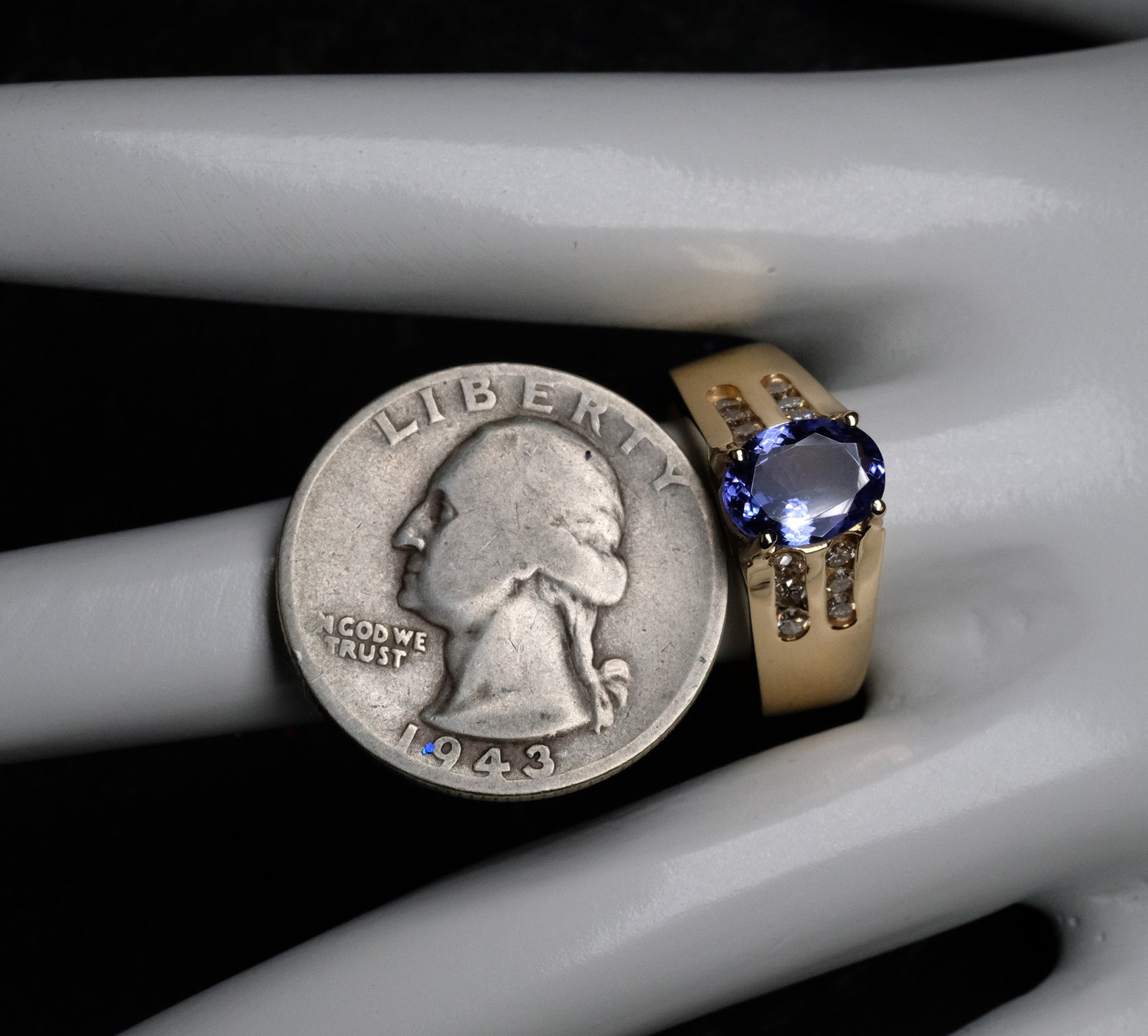Pre-Owned 14K Yellow Gold 1.39ct Tanzanite .42ct Diamond Ring 6.2gm Sz 8.25