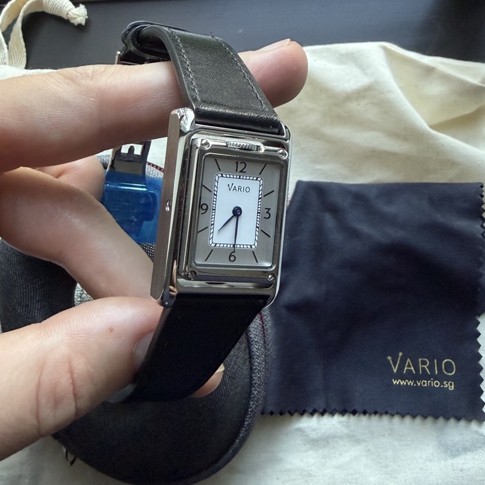 Vario VERSA Reversible Dual Time Silver-Black Enamel Quartz Watch