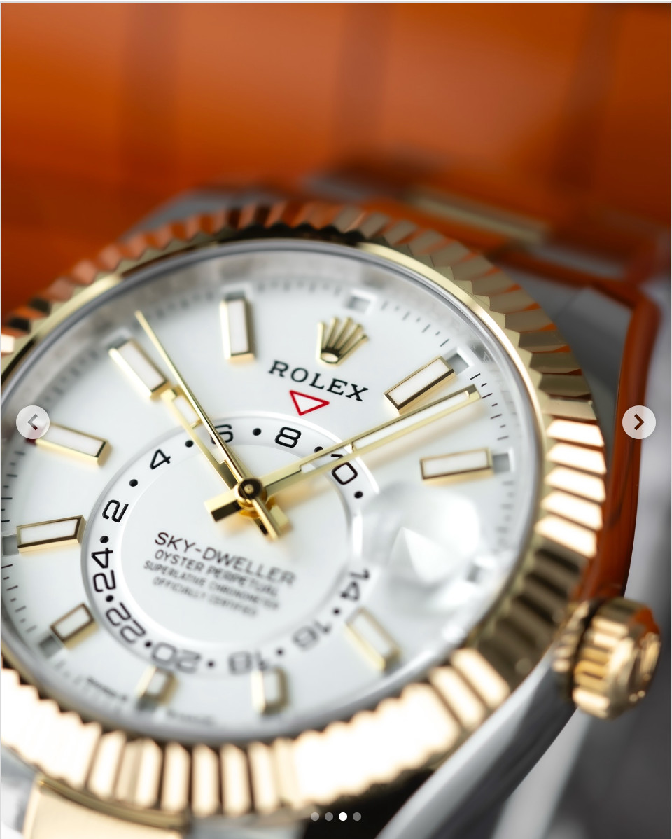 New Rolex SKY DWELLER 42MM, Reference 336933 18K Gold/Steel – White Dial.