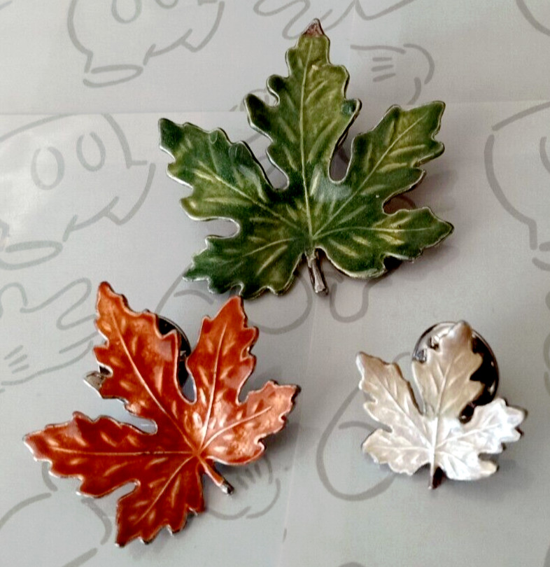 Maple Leaf Pin Brooch Set 3 Vintage KC Signed Green Orange Yellow Scatter Pins