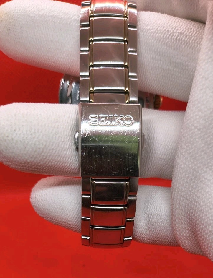 Seiko 7T92 0FX0 Chronograph 40mm
