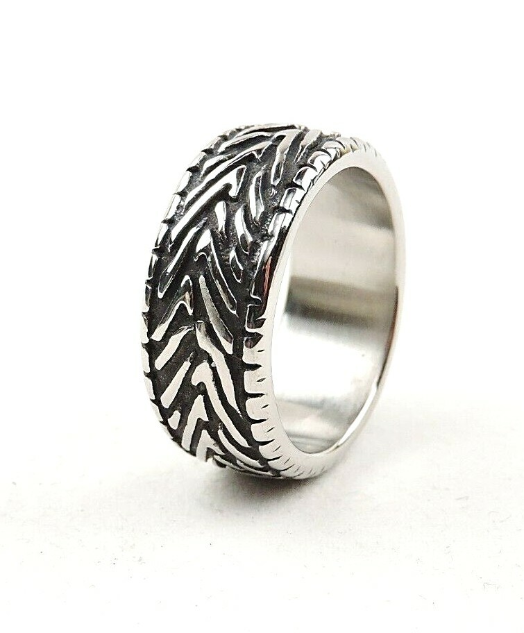 Stainless Steel 10 mm Textured Wide Band Ring – Free Gift Packaging